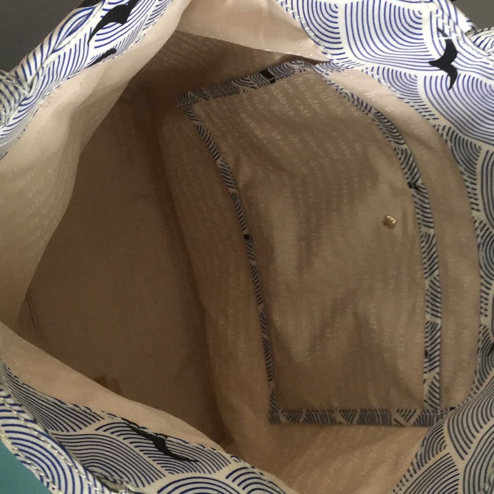 Kate Spade tote - Picture 4 of 8